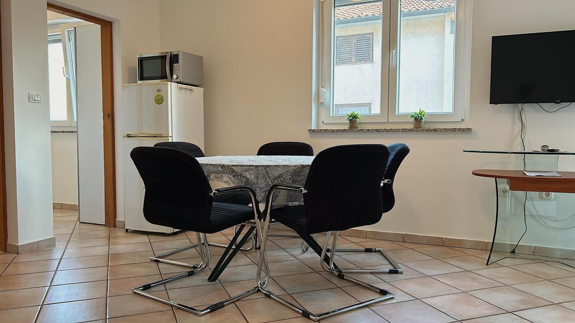 Apartament Marin *