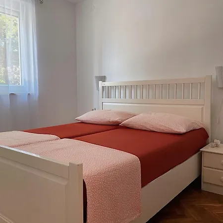 Apartmani Marin Medulin Exterior photo